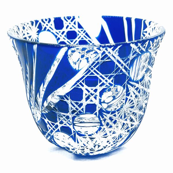 切子、らせん、螺旋、螺旋硝、ガラス、硝子、ぐいのみ、おちょこ、日本酒、冷酒、江戸切子の技法