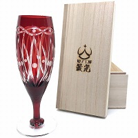 切子、フルートシャンパン、シャンパングラス、ペアグラス、白ワイン、ガラス、ソーダガラス、高級、贈り物、プレゼント、江戸切子の技法、伝統的、切子作家